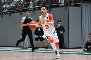 乐鱼体育-付政浩：短期内中国男篮只能在亚洲找自信 想止住颓势要找准定位