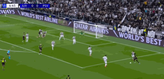 1726600615883097848.gif 远射.gif