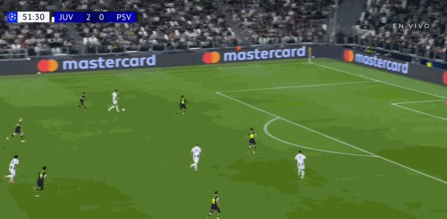 1726601117323070463.gif 3-0尼科·冈萨雷斯.gif