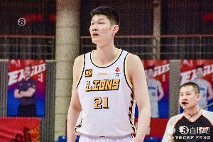 胡金秋5次入选国内球员一阵 CBA历史第一！