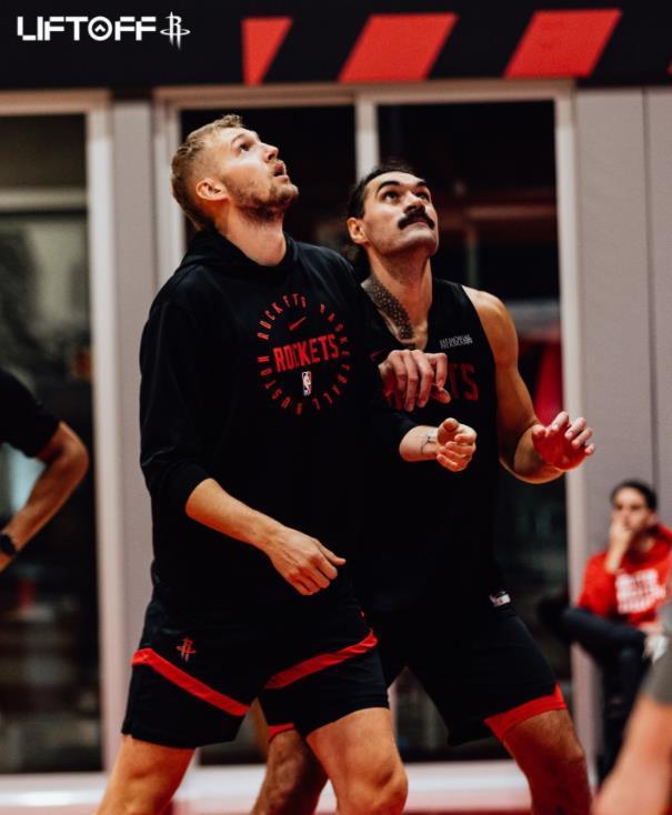 乐鱼体育-西部第6无所谓？火箭队乌度卡摊牌：轮休亚当斯，只为季后赛战绩